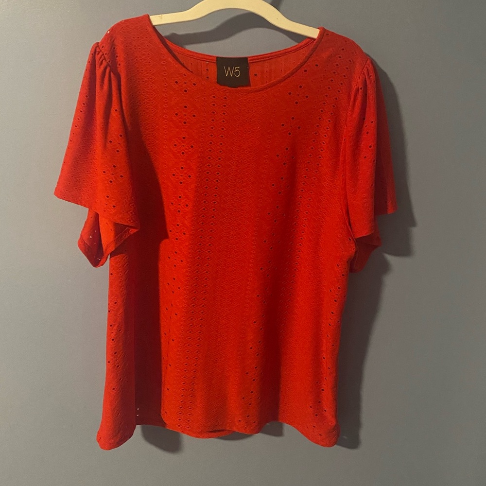 W5 Red Top
